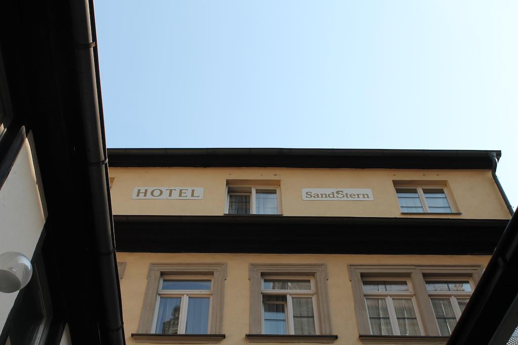 Hotel Sandstern 2*